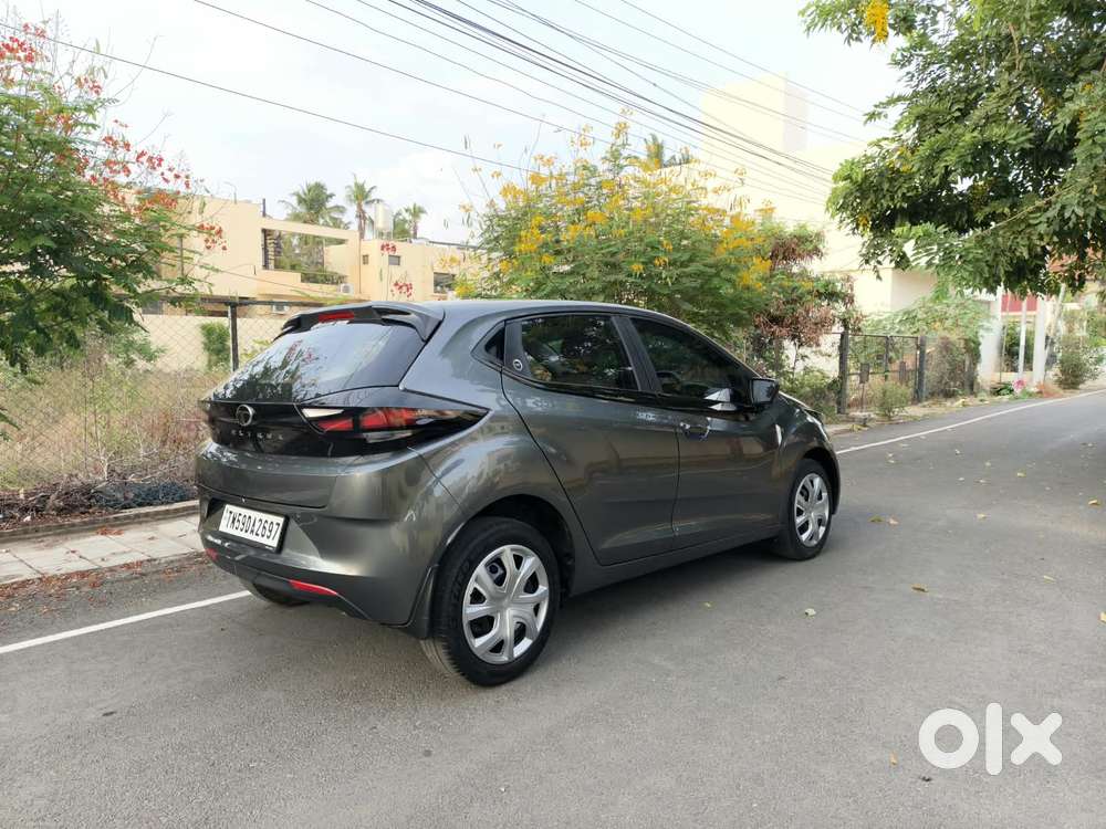 Tata Altroz 1.2 Xm, 2024, Petrol