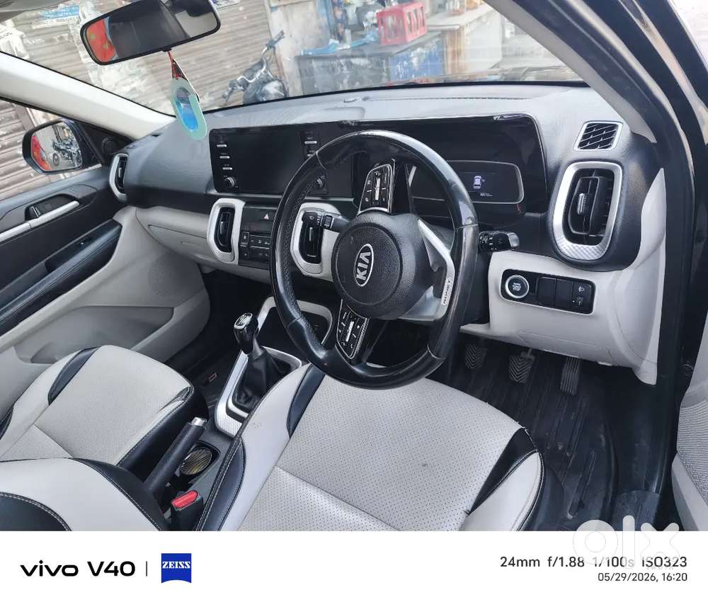 Kia Sonet 2021 Diesel Well Maintained