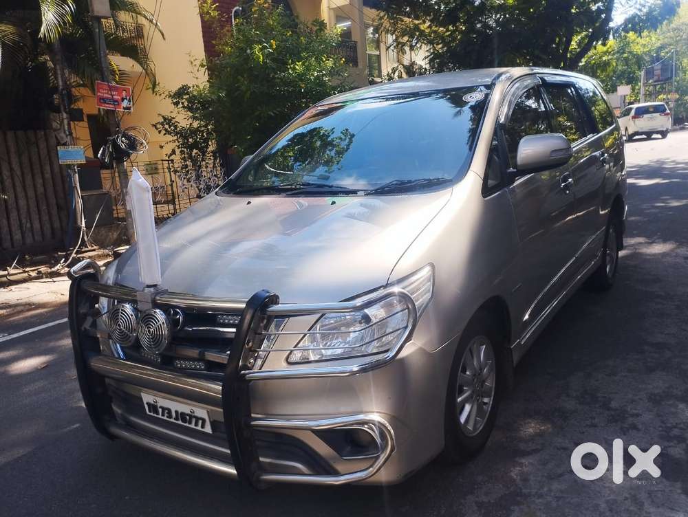 Toyota Innova 2.5 V 8 Str, 2014, Diesel