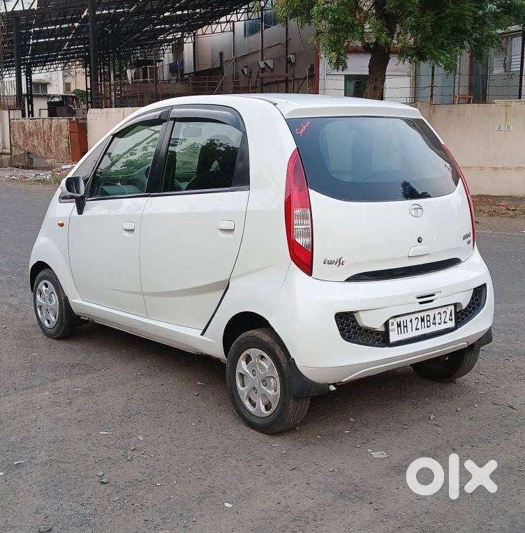 Tata Nano Xta, 2016, Petrol