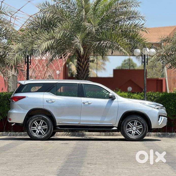 Toyota Fortuner 3.0 4x2 Automatic, 2019, Diesel