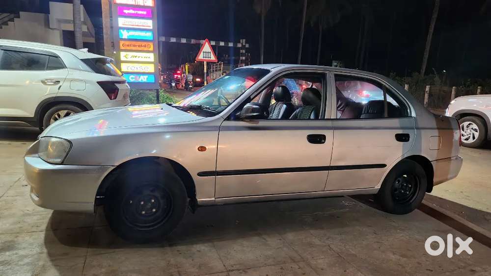 Hyundai Accent 1.5 Executive 2001