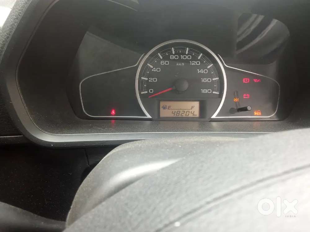 Gadi Ok Hai Loan Par Hai 7000 Kist Hai Hai.   Vip Num Hai  Ok Hai