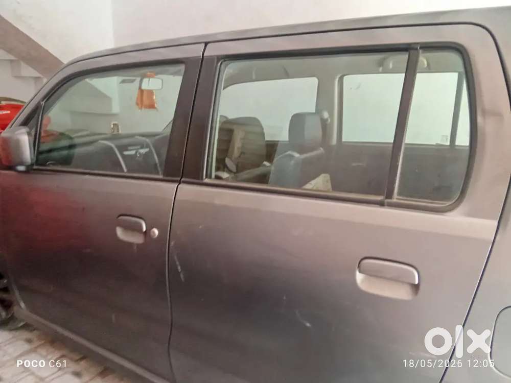 Maruti Suzuki Wagon R Stingray 2015 Petrol Well Maintained