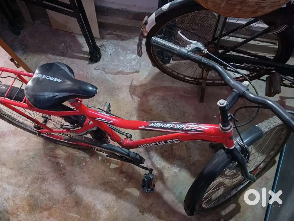Hercules brand cycle for sale in very good condition Bicycles