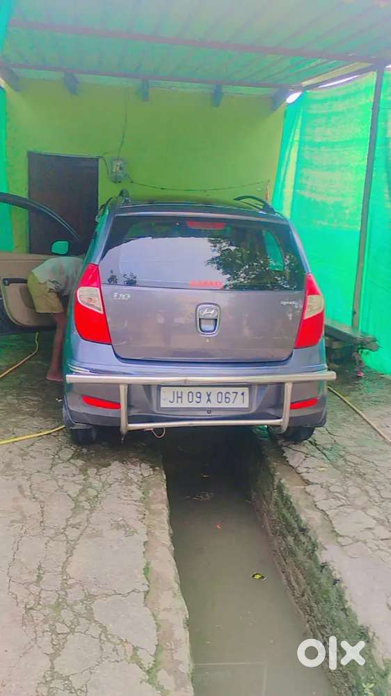 Hyundai I10 Sportz 2014 Petrol And Cng Well Maintained