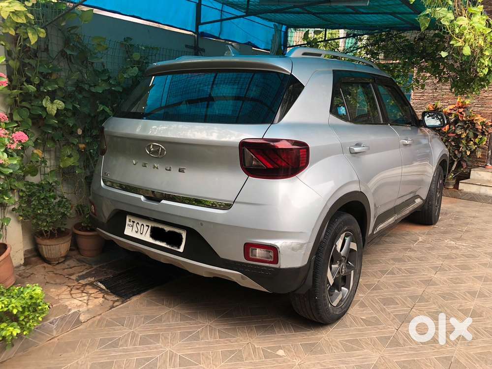 Hyundai Venue Diesel 2021