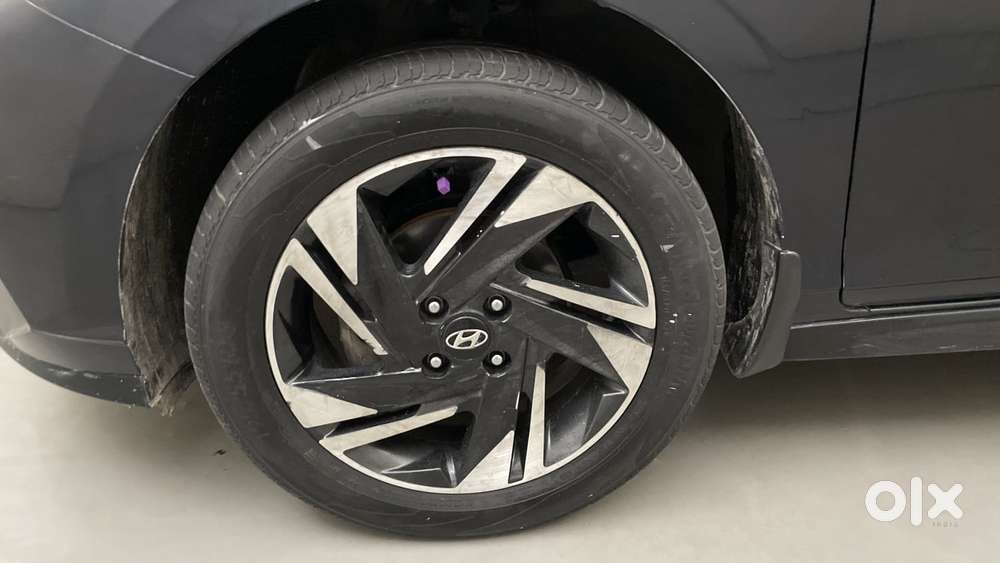 Hyundai I20 Asta (o) 1.2 Ivt, 2023, Petrol