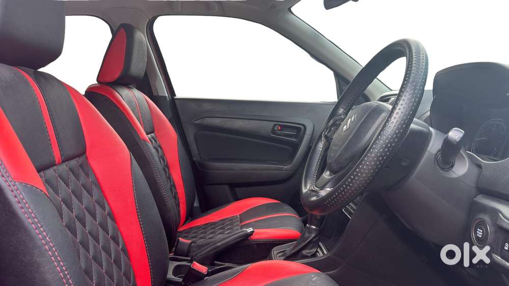 Maruti Suzuki Vitara Brezza 1.5 Vxi At, 2021, Petrol