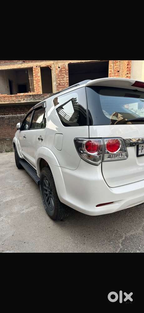Toyota Fortuner Diesel 2013