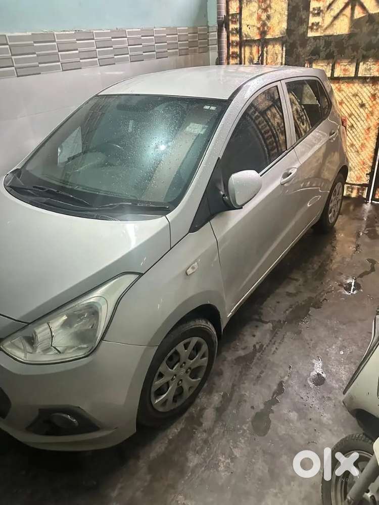 Hyundai Grand I10 2016 Cng October Month