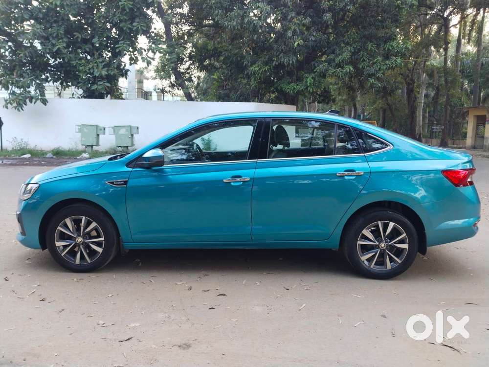 Skoda Slavia 1.0 Tsi Style At, 2022, Petrol