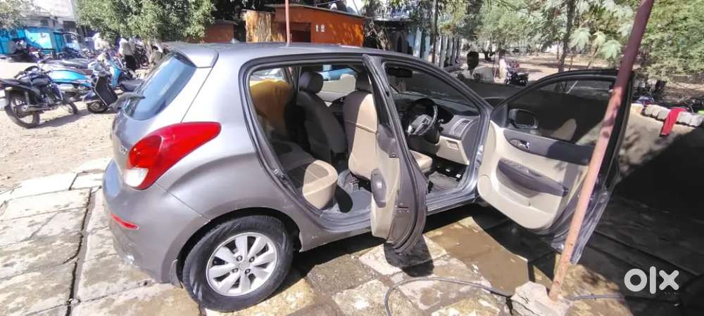 Hyundai I20 Diesel Manual 2012