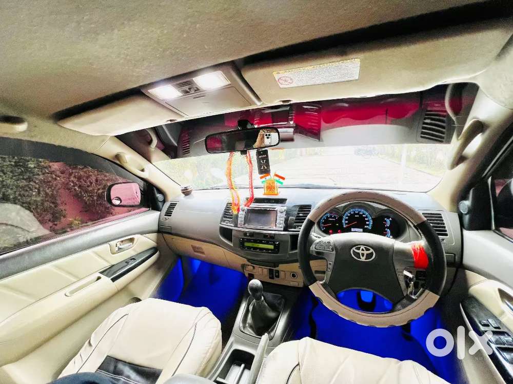 Toyota Fortuner Car 2013 Diesel Good Condition