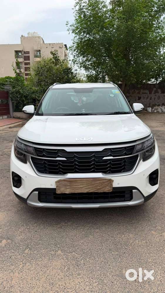 2023 Kia Seltos Htk Petrol Manual  Single Owner  31,000 Km  White