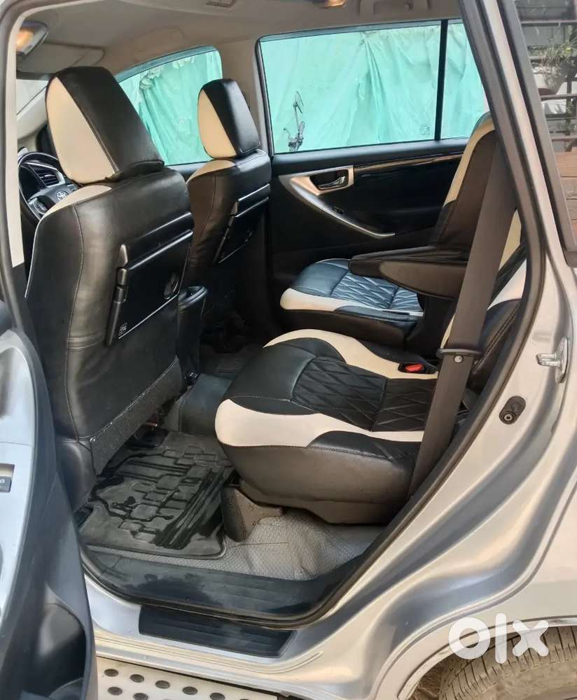 Toyota Innova Crysta