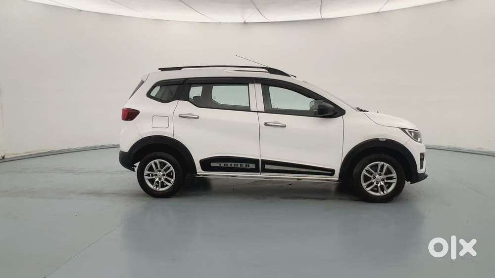 Renault Triber Rxl, 2022, Petrol