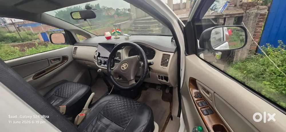 Toyota Innova Diesel 2014