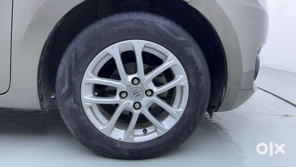 Maruti Suzuki Swift Amt Zxi, 2019, Petrol