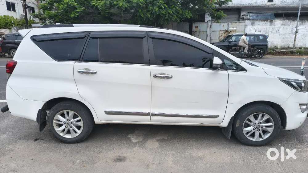 Toyota Innova Crysta Diesel 2018