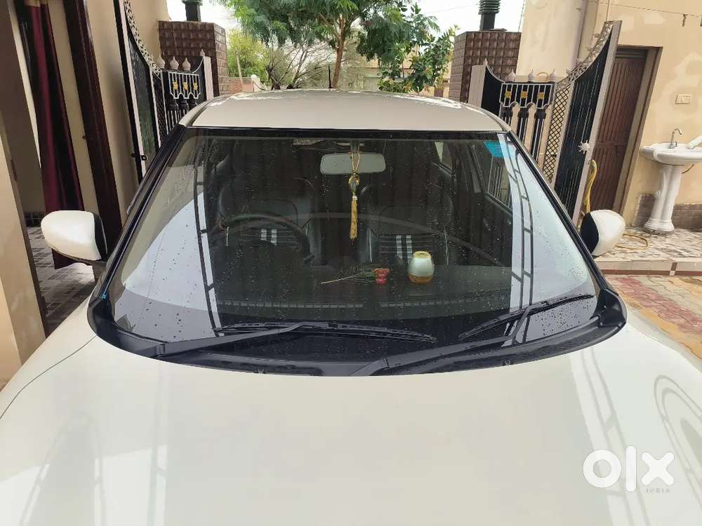 Maruti Suzuki New-gen Swift 2024 Petrol Well Maintained
