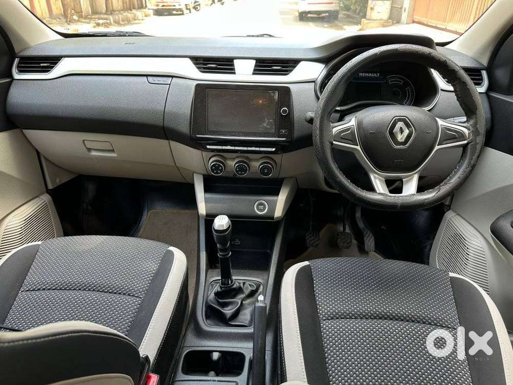 Renault Triber Rxz, 2019, Petrol