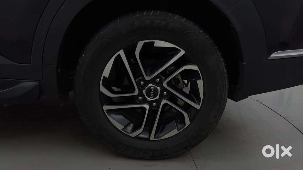 Kia Carens 1.4 Prestige Plus Turbo 7 Str, 2022, Petrol