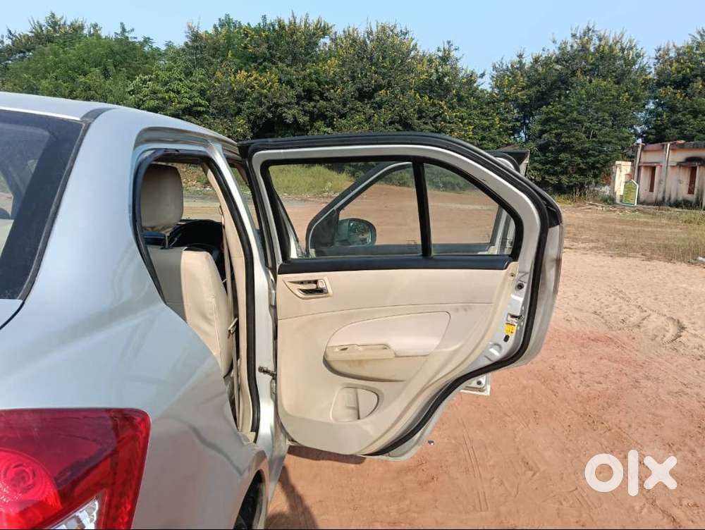 Maruti Suzuki Swift Dzire 2013