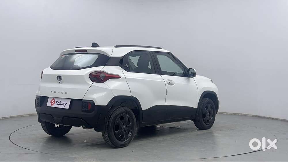 Tata Punch Accomplished Amt Sunroof, 2024, Petrol