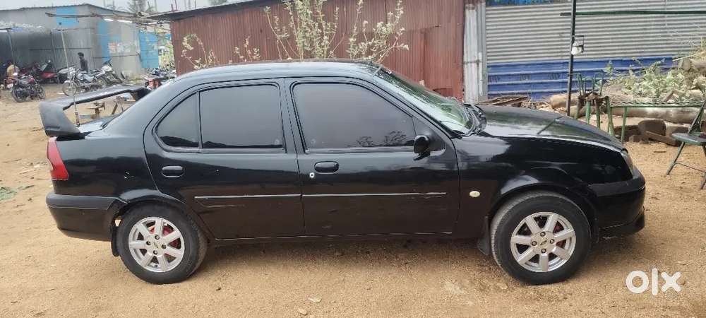 Ford Ikon 2004 Petrol Well Maintained