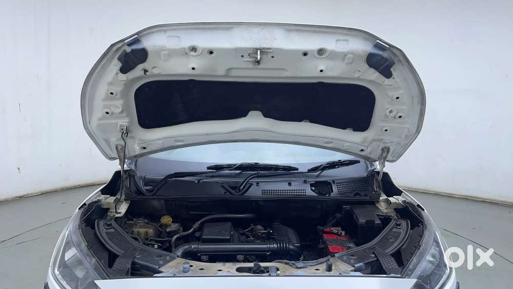 Nissan Magnite 1.0 Xv Executive, 2021, Petrol