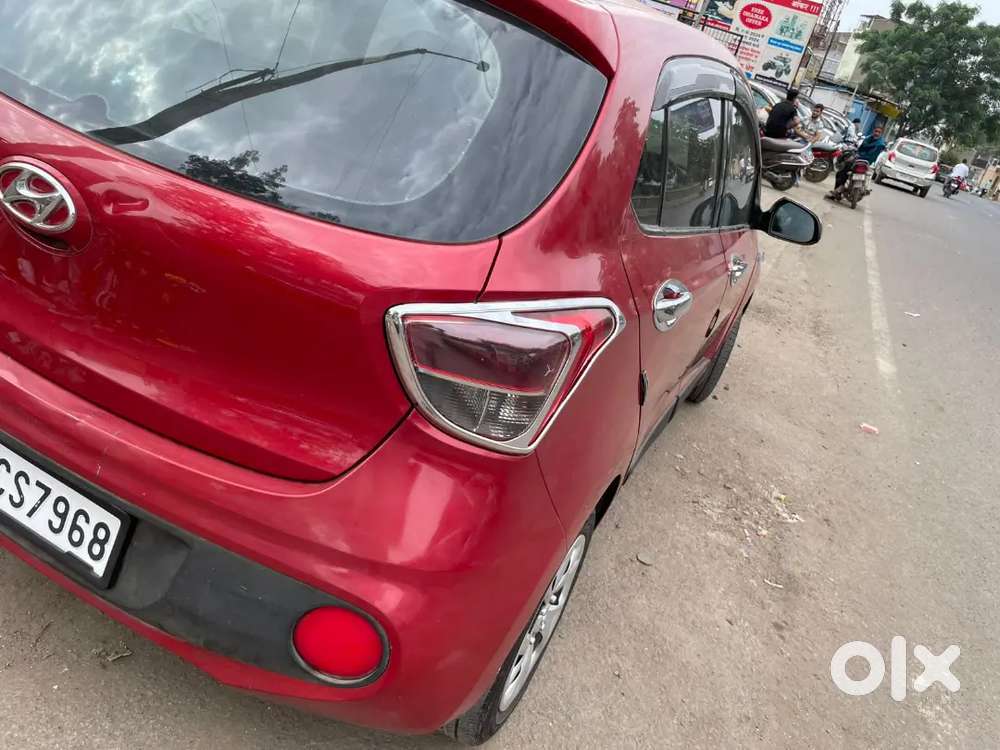 Hyundai Grand I10 2018 Diesel 90000 Km Driven
