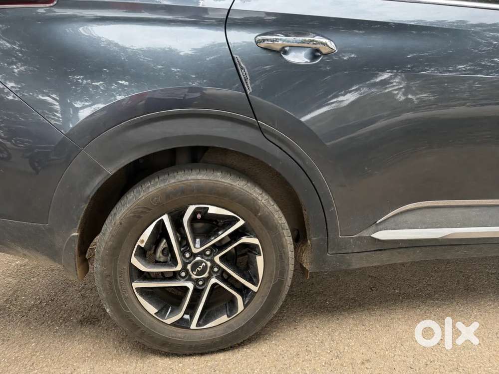 Kia Carens 1.4 Luxury Plus 6 Str, 2022, Petrol