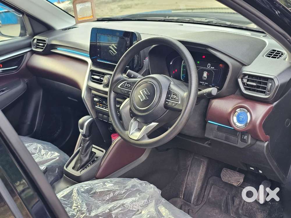 Maruti Suzuki Grand Vitara 1.5 Zeta Plus Intelligent Hybrid Ecvt, 20..