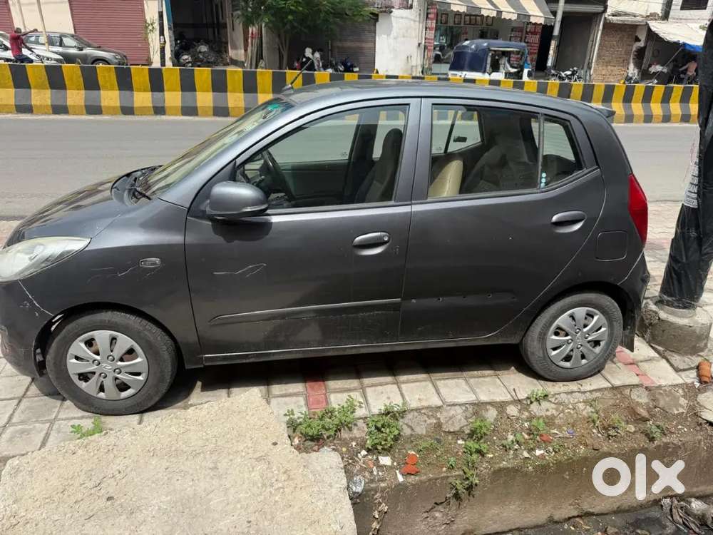 Hyundai I10 Sportz Top Model