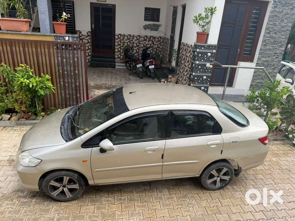 Honda City Petrol 2004