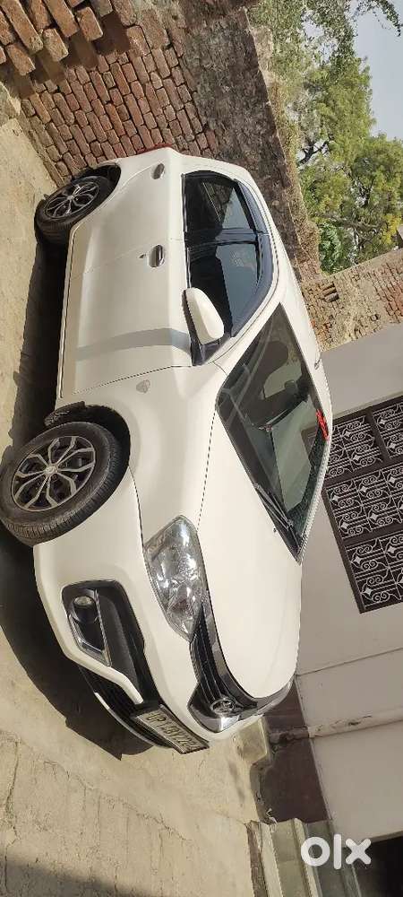 Toyota Etios Liva 2012