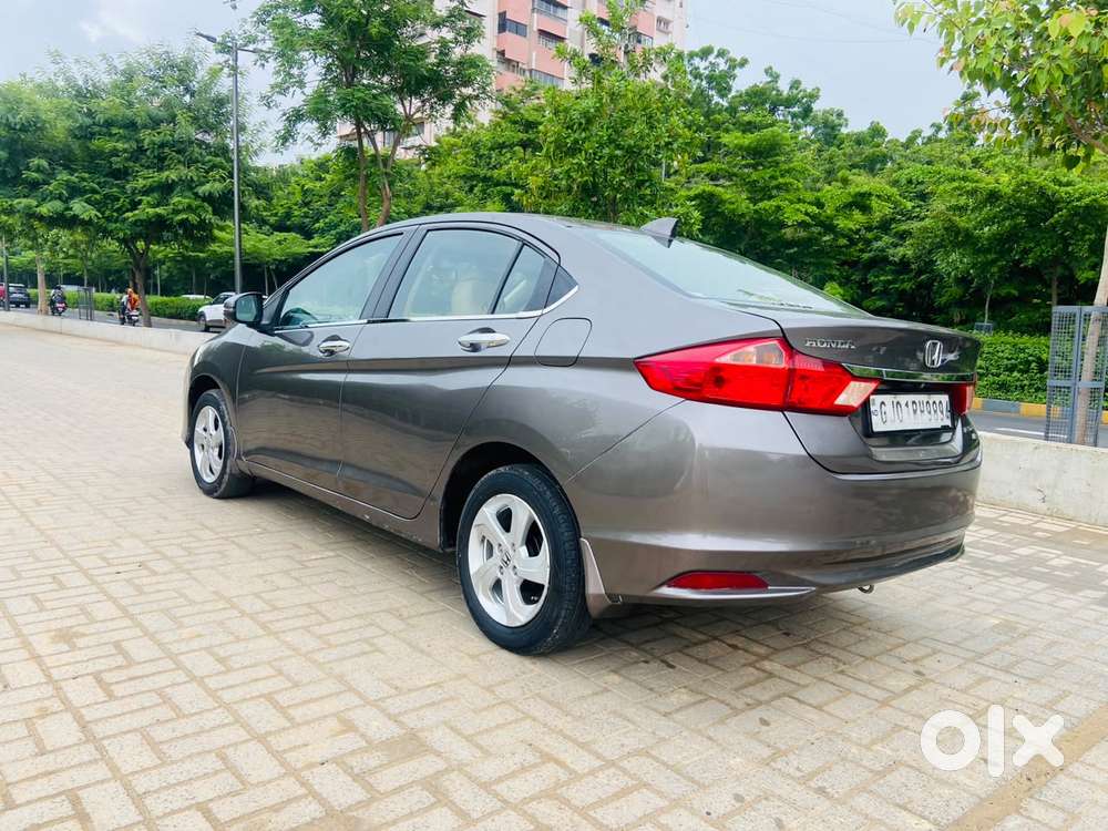 Honda City V Mt, 2015, Petrol