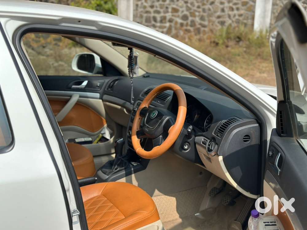 Skoda Laura 2011 Diesel Well Maintained