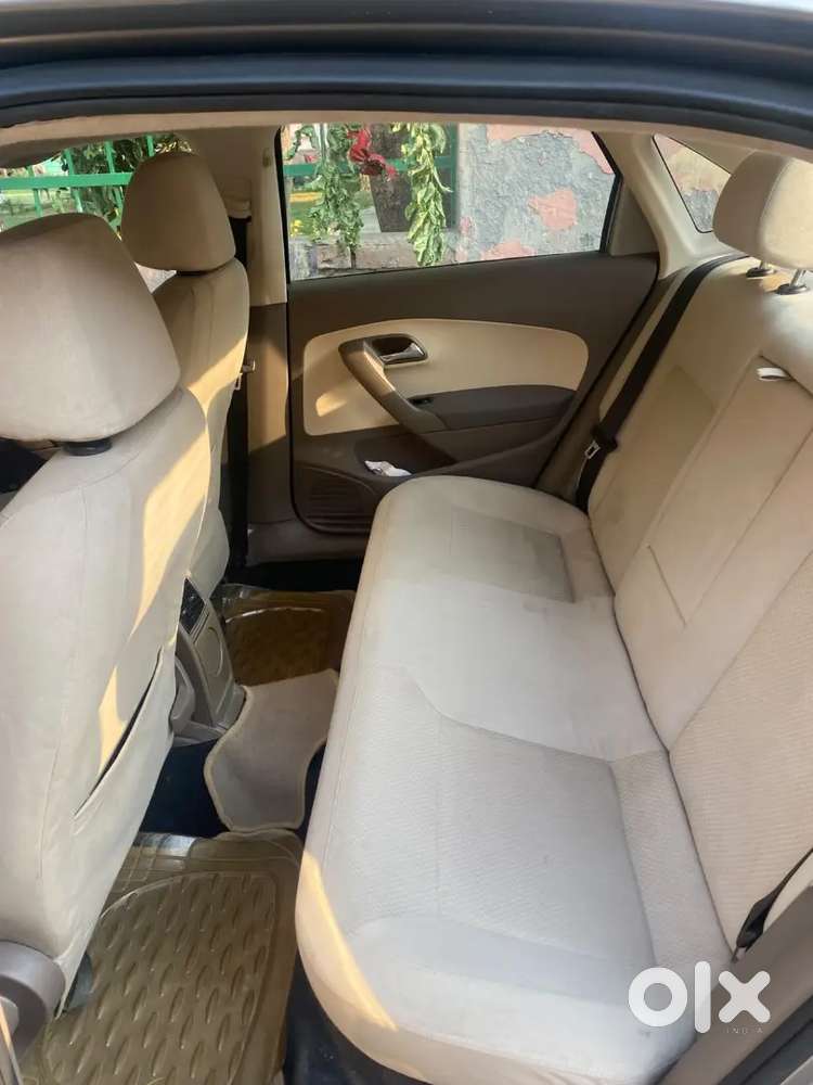 Skoda Rapid Automatic 2013 Petrol Mint Condition Car Silent Engine