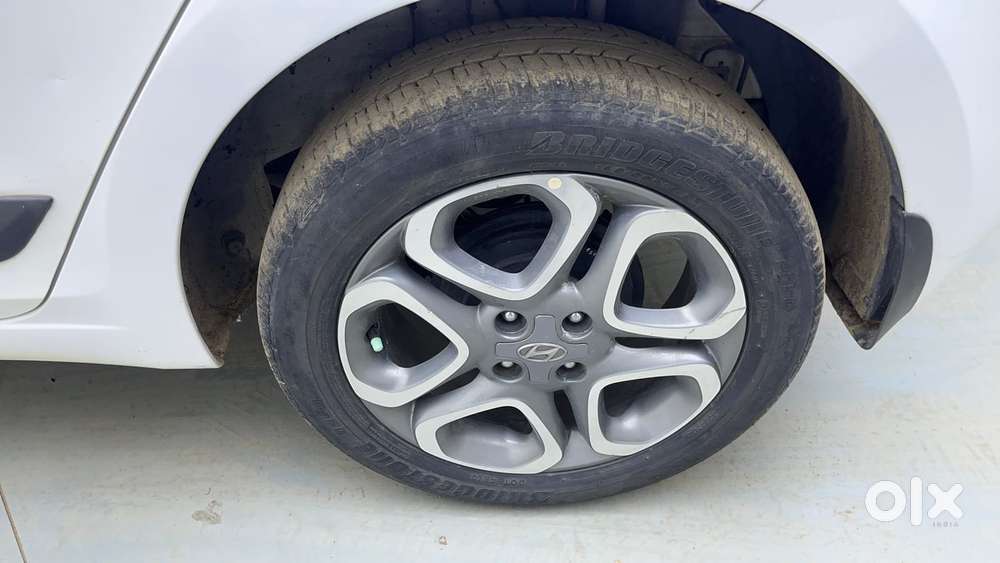 Hyundai Elite I20 1.2 Asta (o) Cvt, 2019, Petrol