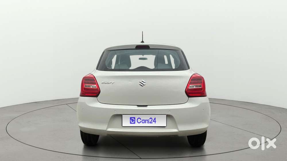 Maruti Suzuki Swift Vvt Vxi, 2022, Petrol