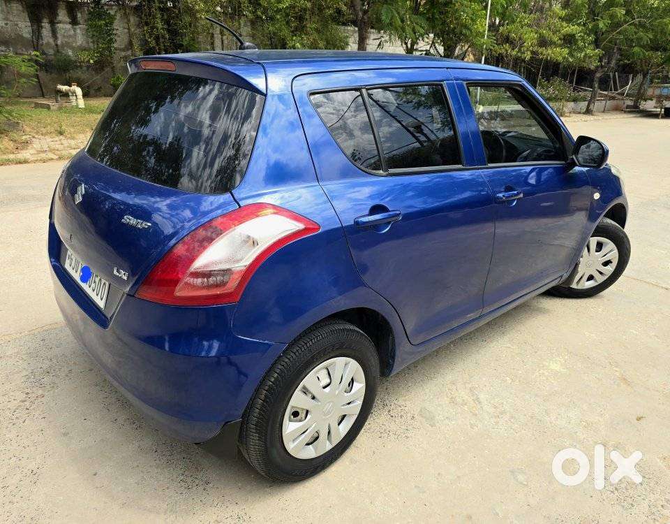 Maruti Suzuki Swift Lxi Optional-o, 2011, Petrol