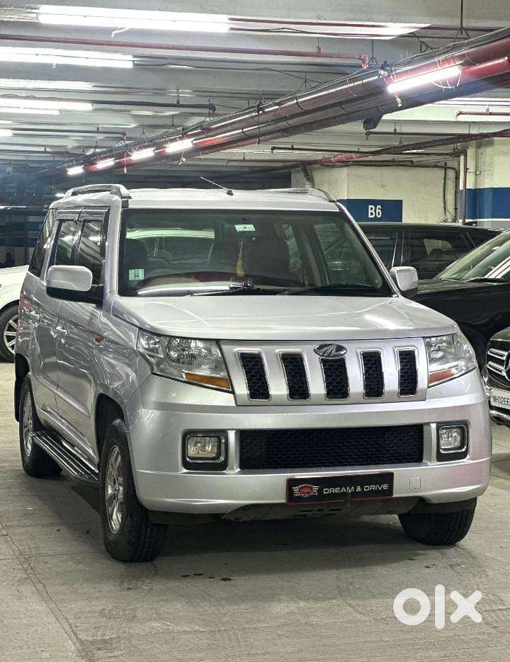 Mahindra Tuv 300 T8 Amt (automatic), 2019, Diesel