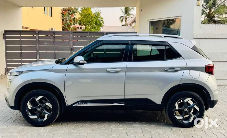 Hyundai Venue Sx Plus Turbo Dct, 2019, Petrol