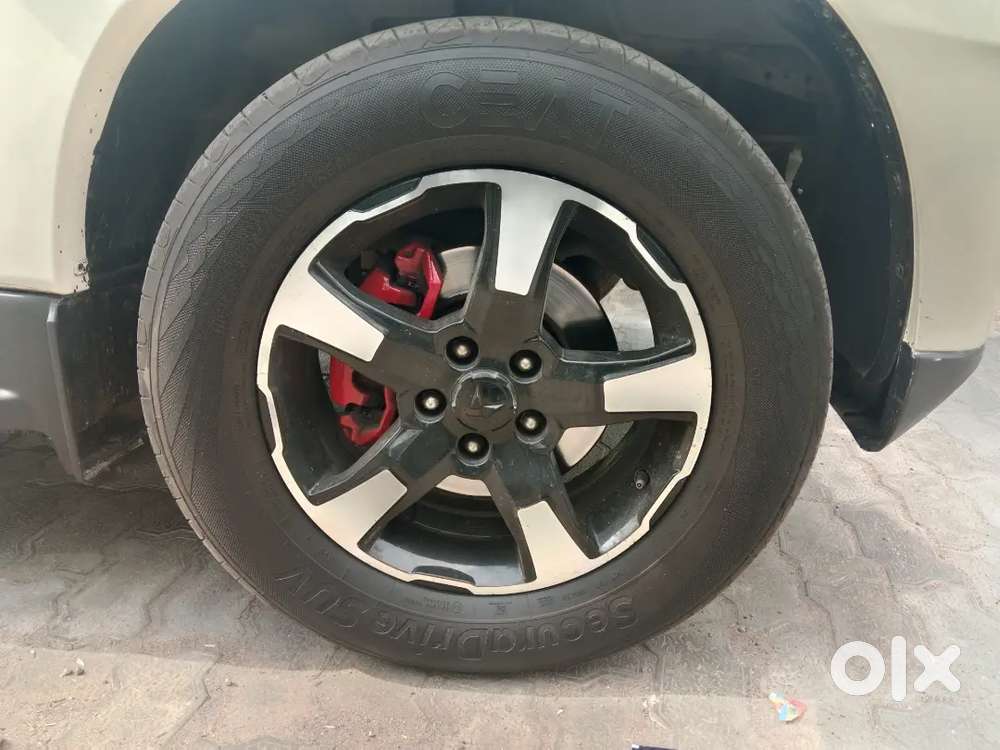 Mahindra Scorpio S5 Converted Into S11 Modified