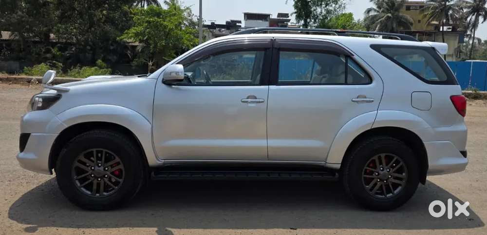 Toyota Fortuner 2014 Diesel 190000 Km Driven. 4×2 Auto.