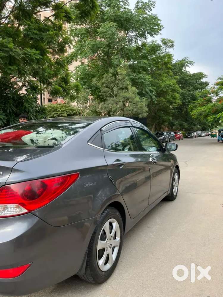Hyundai Verna 2012 Petrol 85000 Km Driven