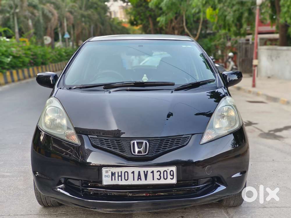 Honda Jazz V Mt Privilege, 2010, Petrol