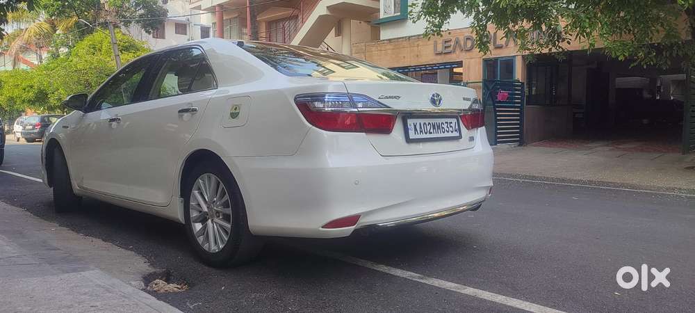 Toyota Camry Hybrid, 2017, Petrol